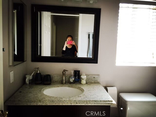 Foto del edificio - 1221 Mira Valle St