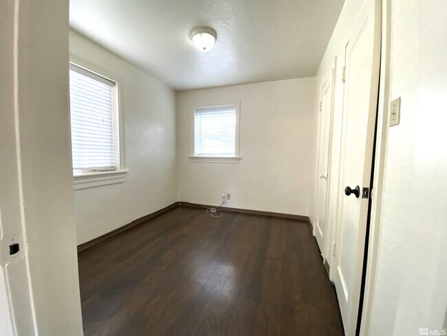 Foto del edificio - 514 7th St