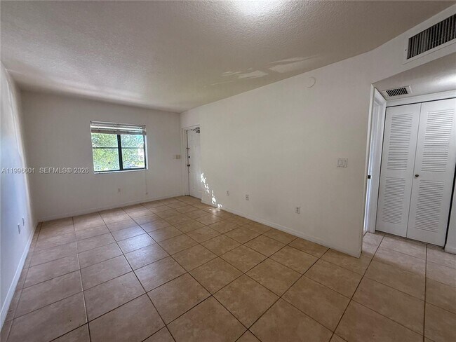 Foto del edificio - 22901 SW 88th Pl