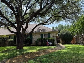 Building Photo - 16325 Lauder Ln