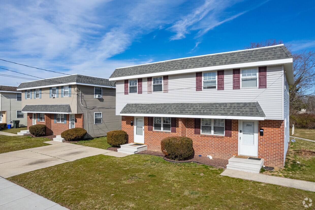 Northridge Townhomes 134 Ridgewood Ave Pleasantville, NJ Apartments