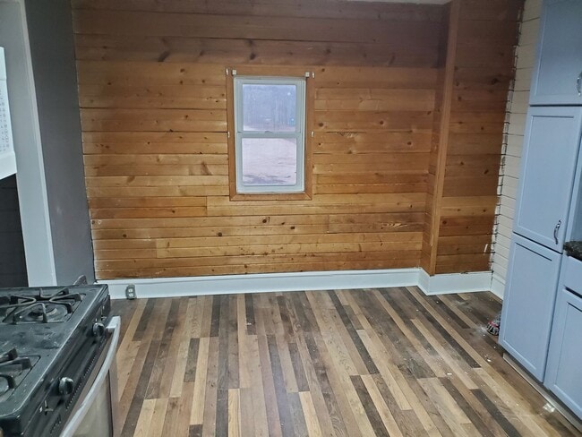 Foto del edificio - 2 bedroom 1 bath house