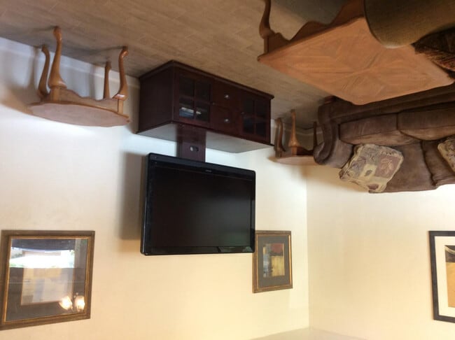 Foto del edificio - 2011 N Van Ness Ave