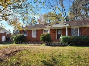 Building Photo - 7512 Briardale Dr