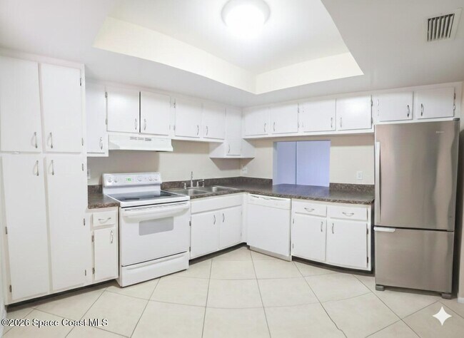 Foto del edificio - 3150 N Harbor City Blvd