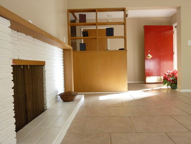 Foto del edificio - 4047 S Madelia St