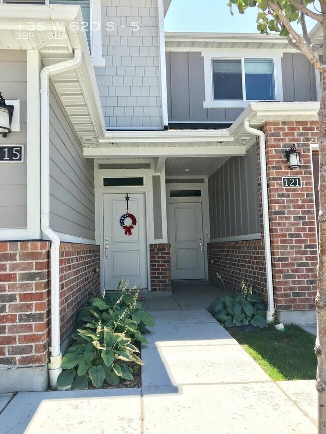 Foto del edificio - 135 W 620 S