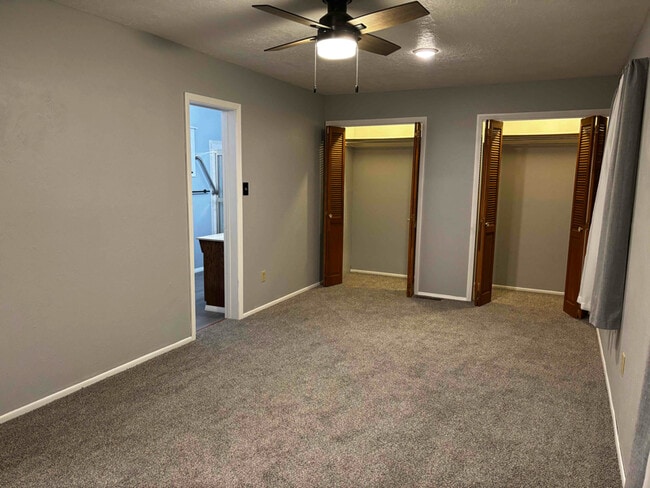 Foto del edificio - 608 E 16th St