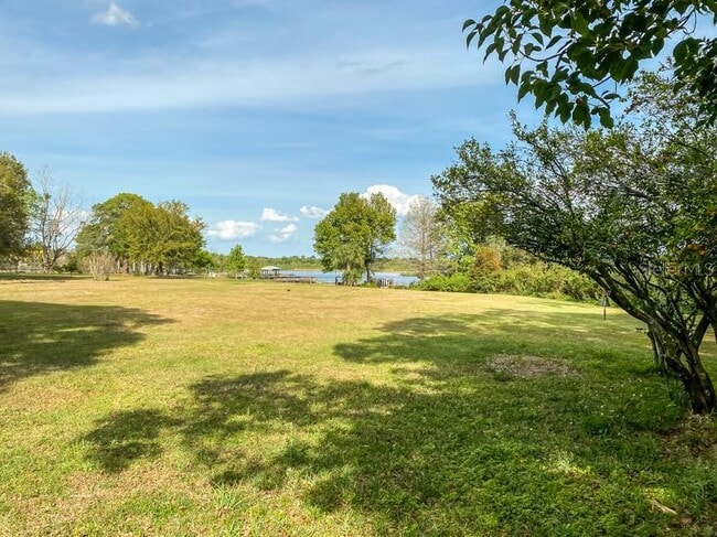 Building Photo - 151 S Triplet Lake Dr
