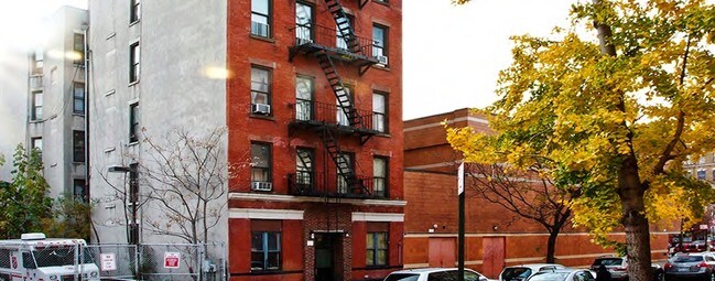 66 W 138th ¡St - 66 W 138th St