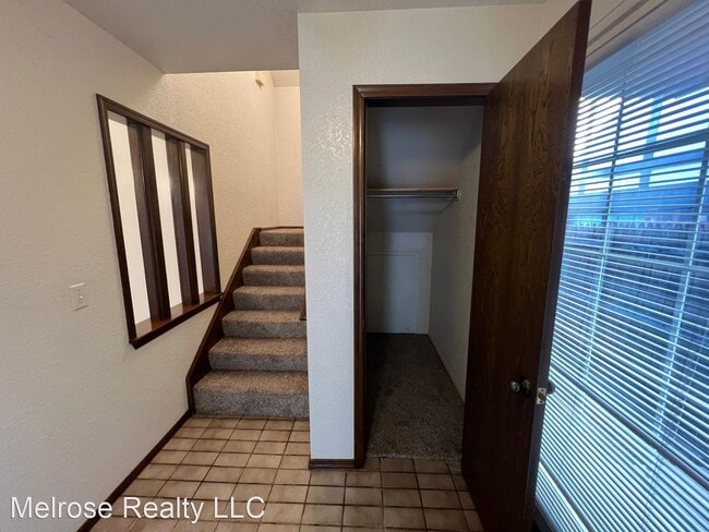 Building Photo - 2 br, 2 bath House - 3910 NW 68th Street