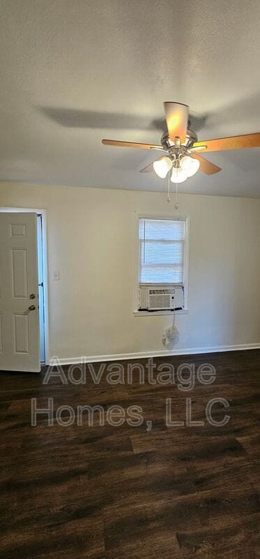 Foto del edificio - 1007 N Scott Ave