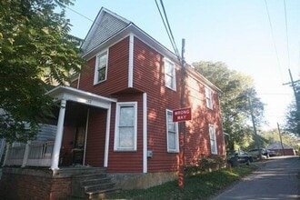 Building Photo - 212 S 17th St