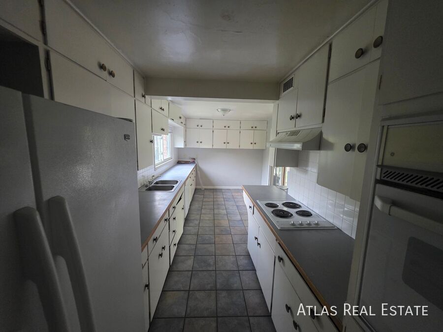 Foto principal - 2208 N 10th Ave