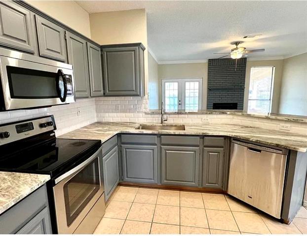 Building Photo - 7017 Club Creek Dr