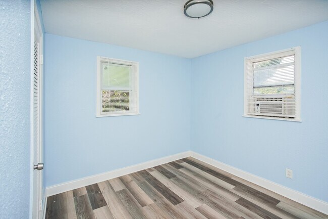 Foto del edificio - 2601 18th Ave S