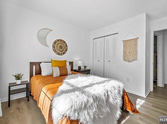 Foto del edificio - 5 Colgate Dr