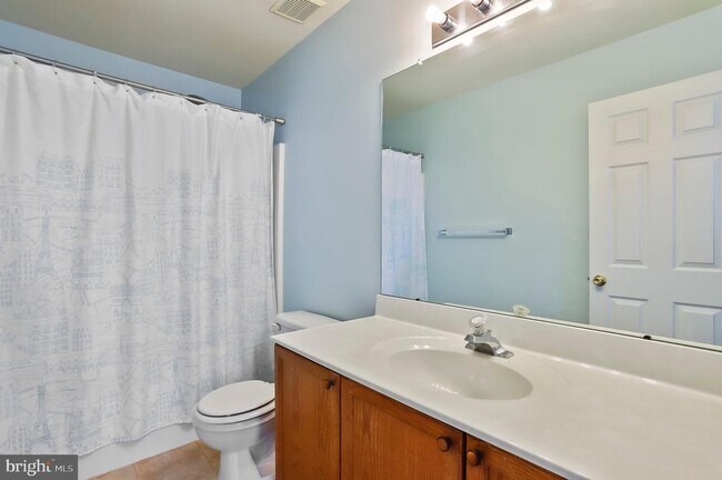 Building Photo - 510 Crosswinds Dr