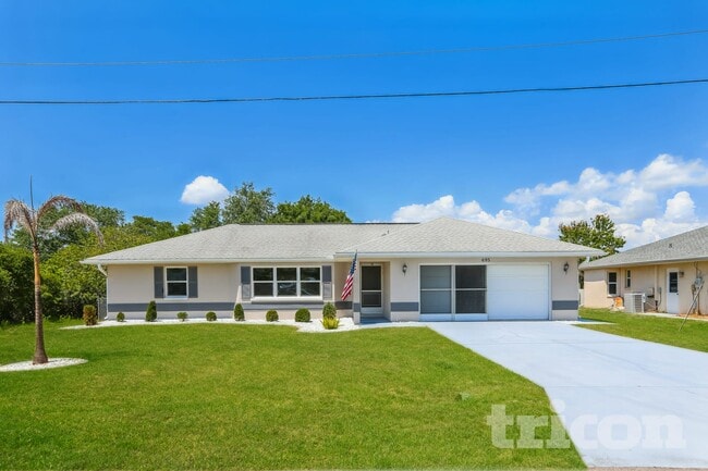 Building Photo - 495 Cartagena St