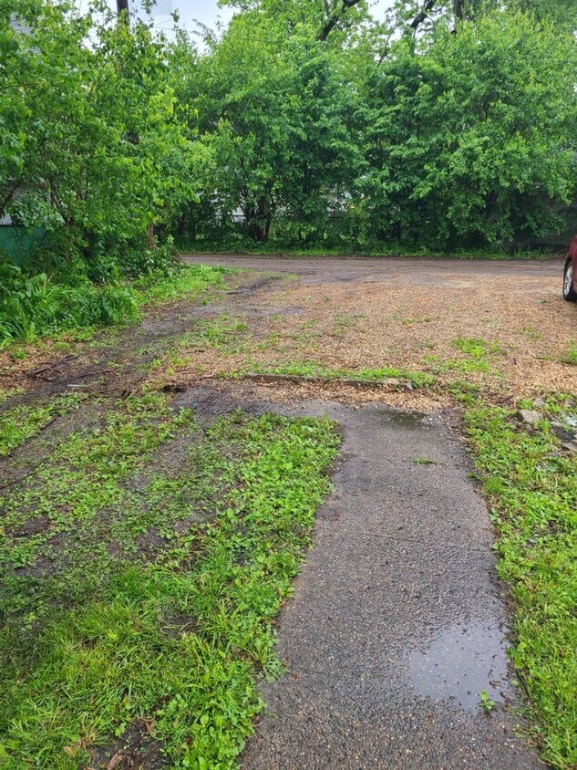 Primary Photo - 1309 Grant Ave