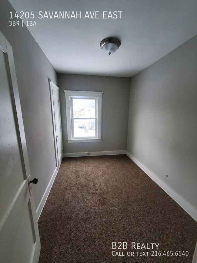 Foto del edificio - 14205 Savannah Ave