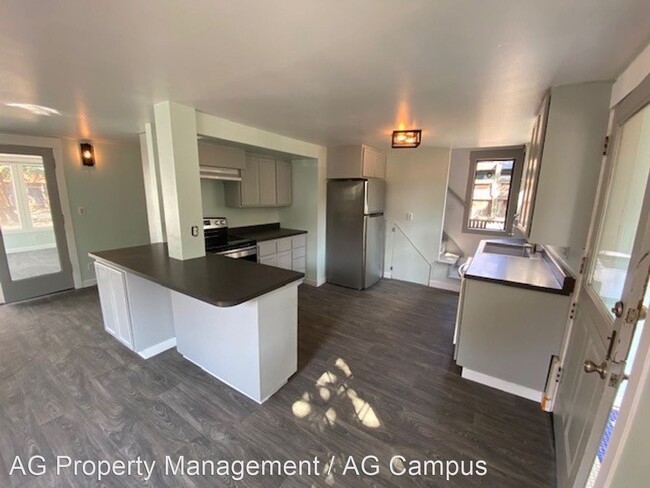 Building Photo - 4 br, 2 bath House - 2130 Hilyard Street