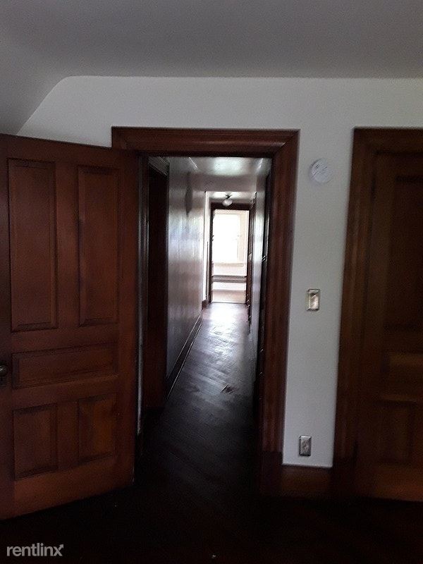 Foto del edificio - 714 E Davenport St