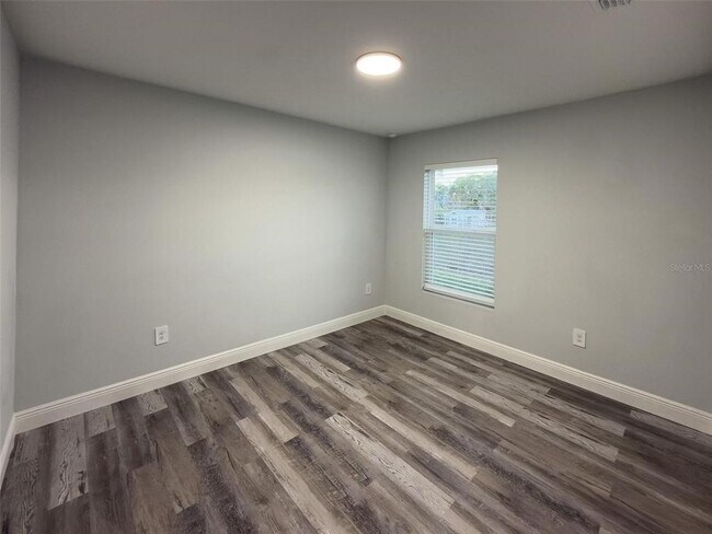 Foto del edificio - 824 Hanover Ave