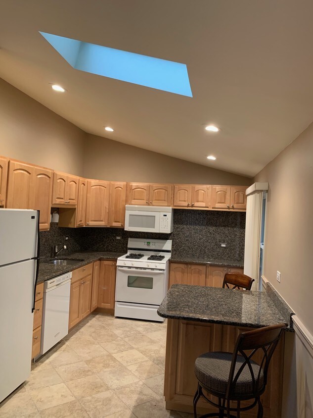 630 Beach Ave, La Grange Park, IL 60526 Townhome Rentals in La Grange