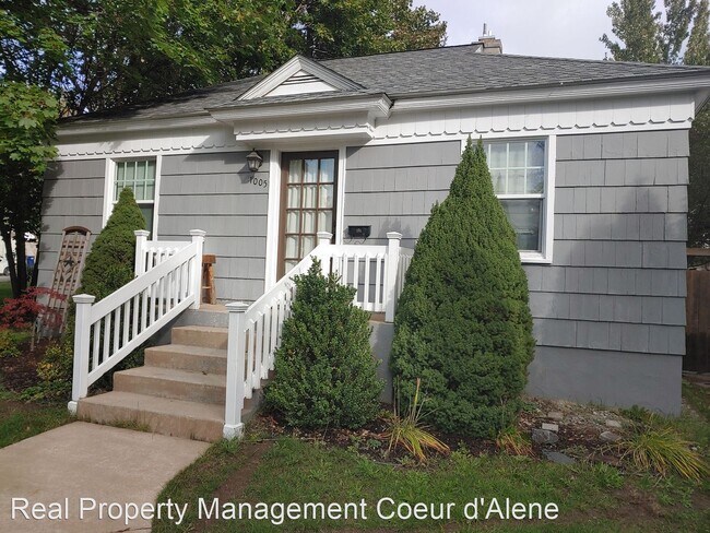 Foto del edificio - 3 br, 2 bath House - 1005 E Lakeside Ave
