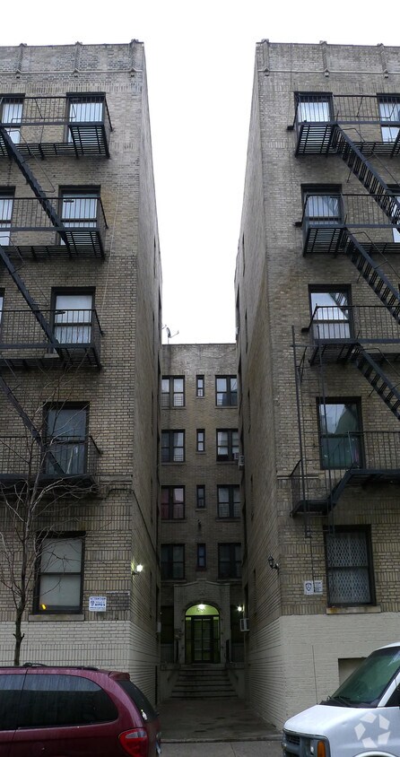Building Photo - 1786 Topping Ave