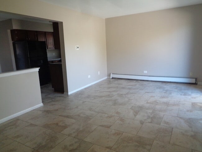 Foto del edificio - 8149 83rd Pl