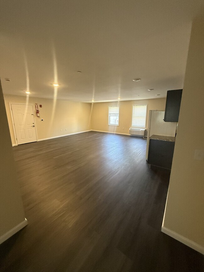 Foto del edificio - 219 Redmond St