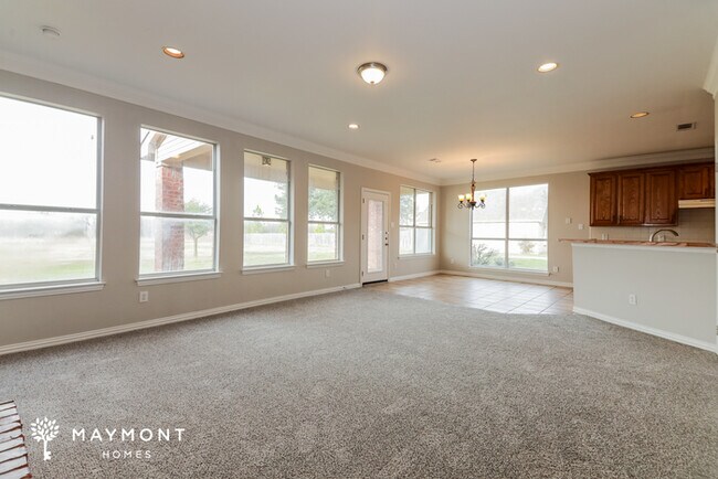 Building Photo - 1161 Masters Dr