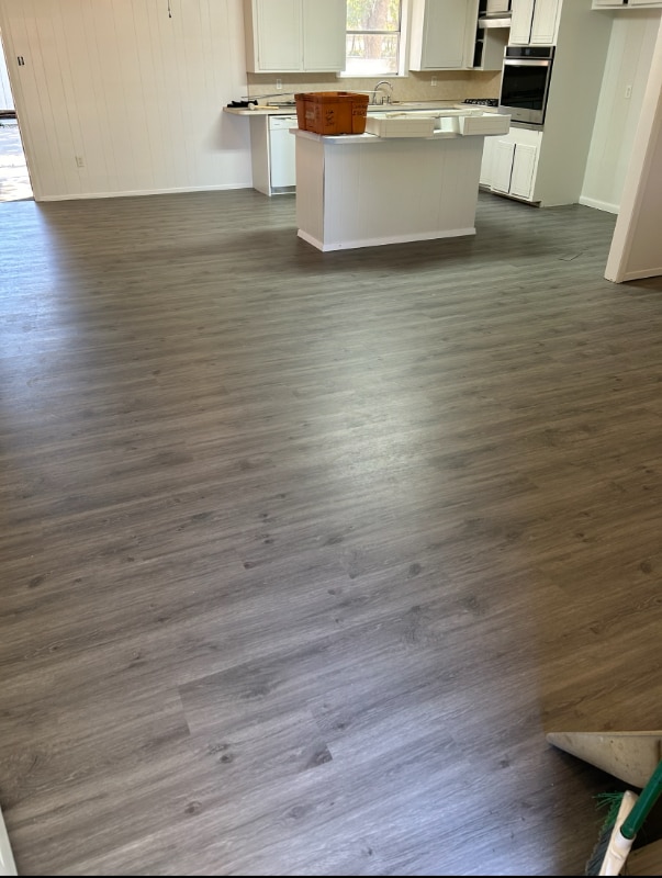 Building Photo - 137 Hardy Ave