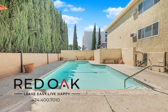 Foto del edificio - 6546 Sepulveda Blvd