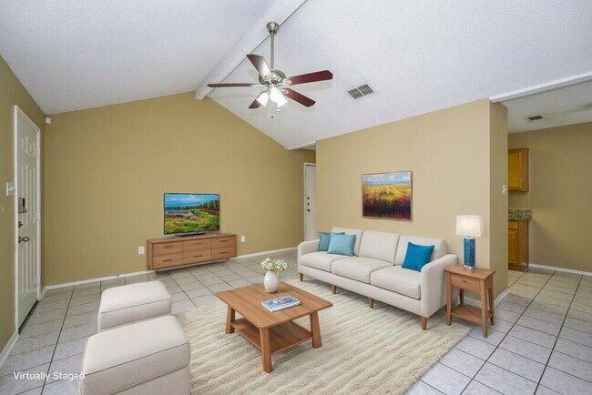 Foto del edificio - 2605 Trabuco Canyon Rd