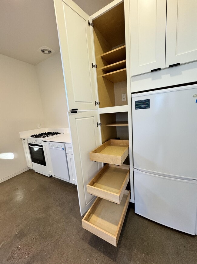 Photo - 1022 E Fillmore St House