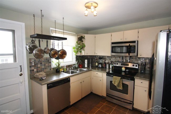 Building Photo - 4 br, 1.5 bath House - 119 Wylie Ct