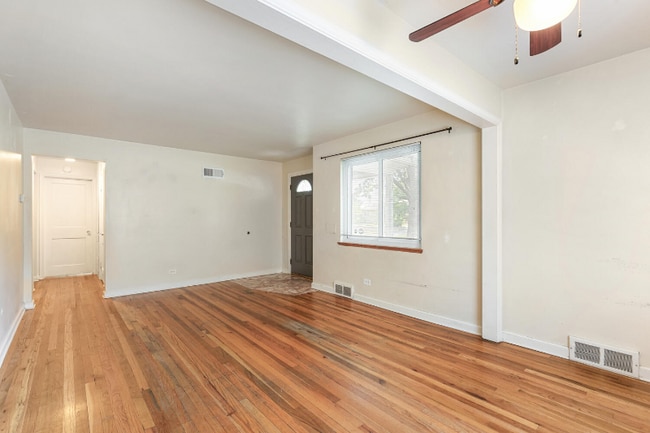 Building Photo - 1663 Poplar St