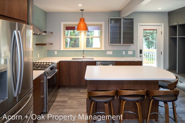 Foto del edificio - 3 br, 2 bath House - 1405 N. Gregson St.