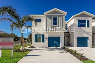 Building Photo - 28429 Wave Crst Pl