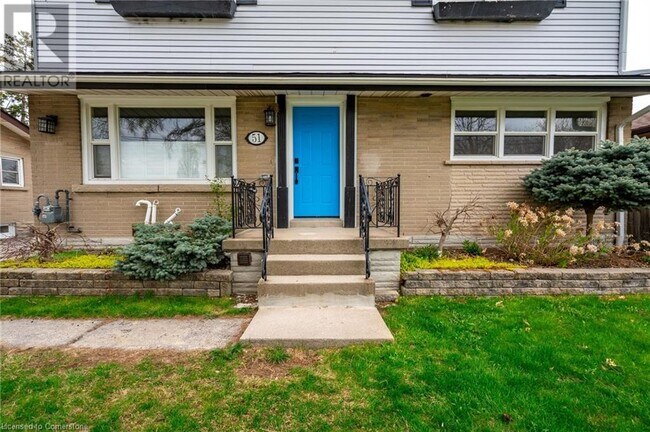 Building Photo - 51 Grandfield St