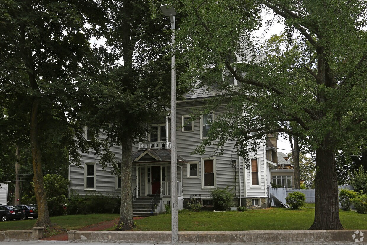 Foto del edificio - 18 Murdock St
