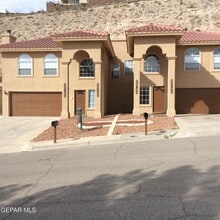Building Photo - 4852 Excalibur Dr