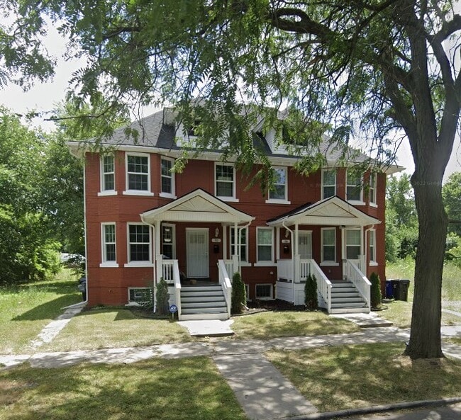 Foto del edificio - 86 Englewood St