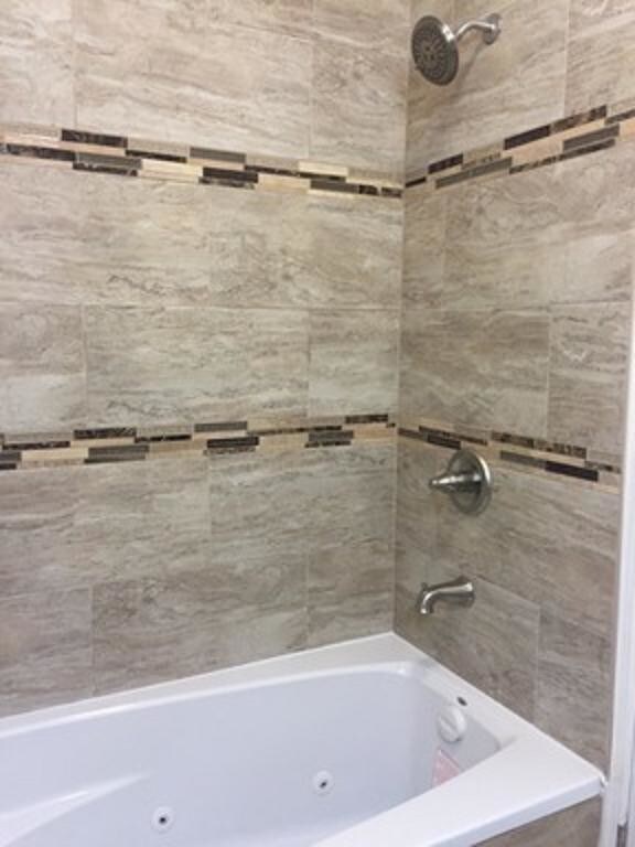 Foto del edificio - 4838 N Troy St