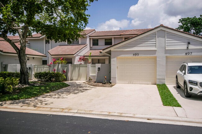 Building Photo - 495 Prestwick Cir