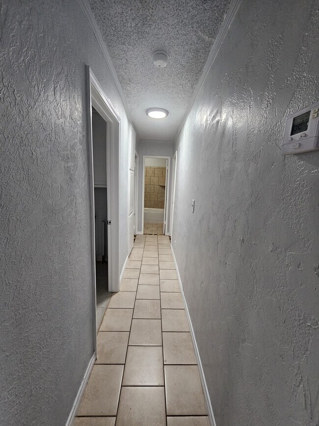 Foto del edificio - 2505 NW Lincoln Ave