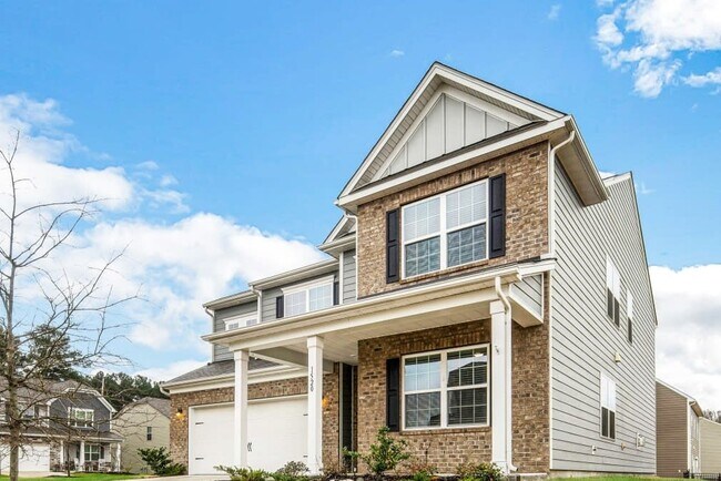 Building Photo - 1520 Emmett Ln